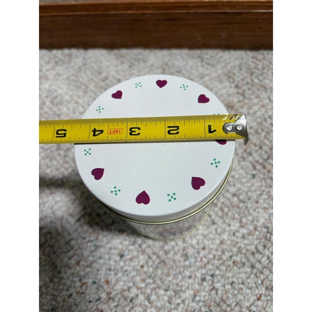 Vintage farmhouse cottagecore style metal kitchen canister - Picture 8 of 8